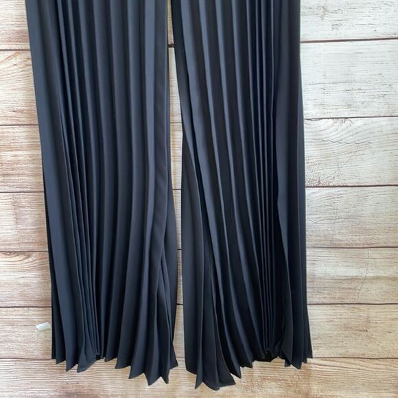 NEW WITH TAGS CACHE ACCORDION PLEATED WIDE LEG EVENING PANTS IN BLACK - Picture 4 of 9